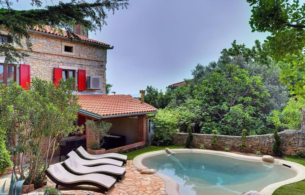 Villa Br Liznjan Ngoại thất bức ảnh